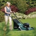 Lawnmowers from £300 to £400: Quick Comparison Chart