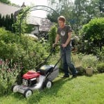 Routine Lawn Care – Mowing Tips