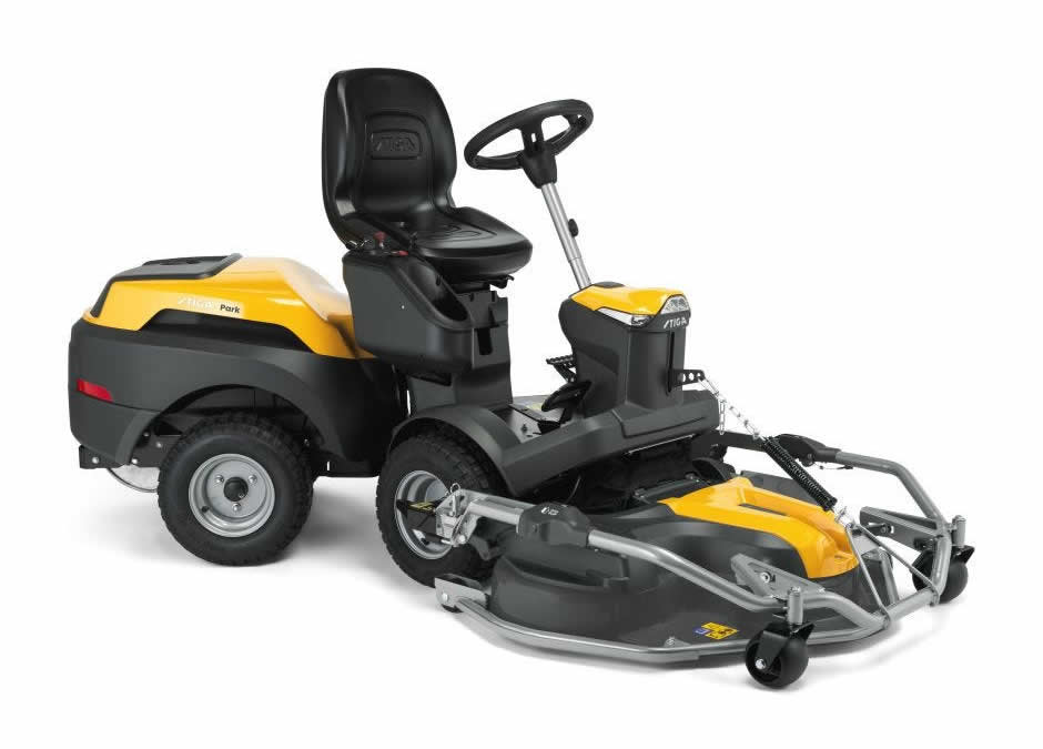 Stiga Park 700WX 4WD Front Deck Ride On Lawn Mower + Combi Pro 110Q Plus EL QF Deck (110cm)