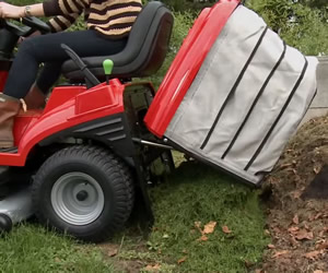 Electric grass dump