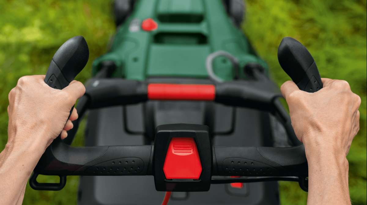 Ergoflex handles for comfortable manoeuvring