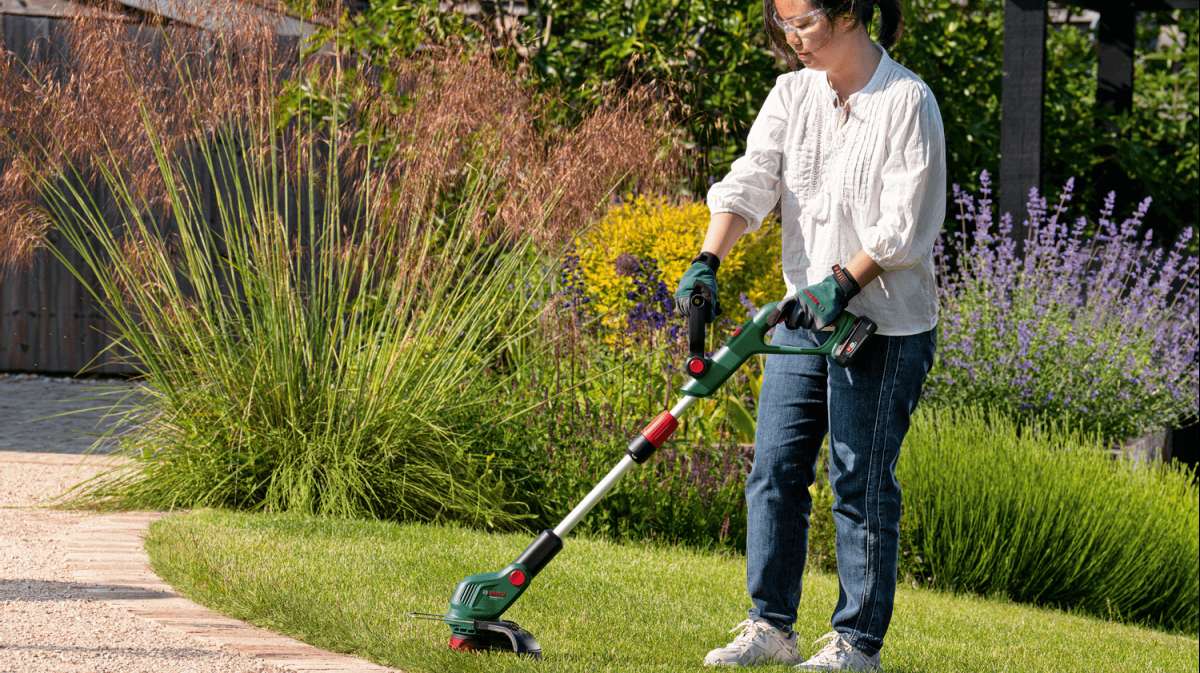 Effortless lawn maintenance