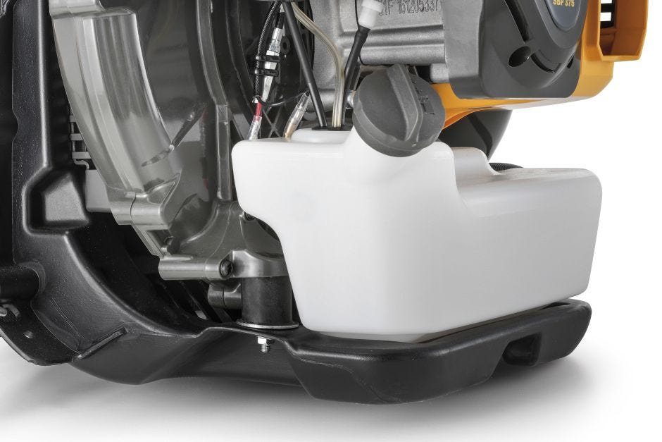 Low fuel tank