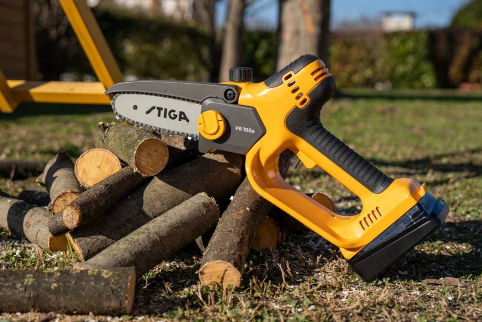 Stiga PR 100e 20v Cordless Pruning Saw Kit