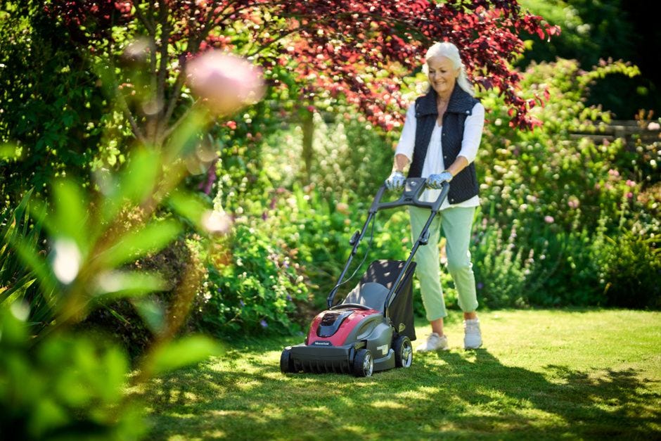 Mountfield Princess 38Li Cordless Lawn Mower Kit