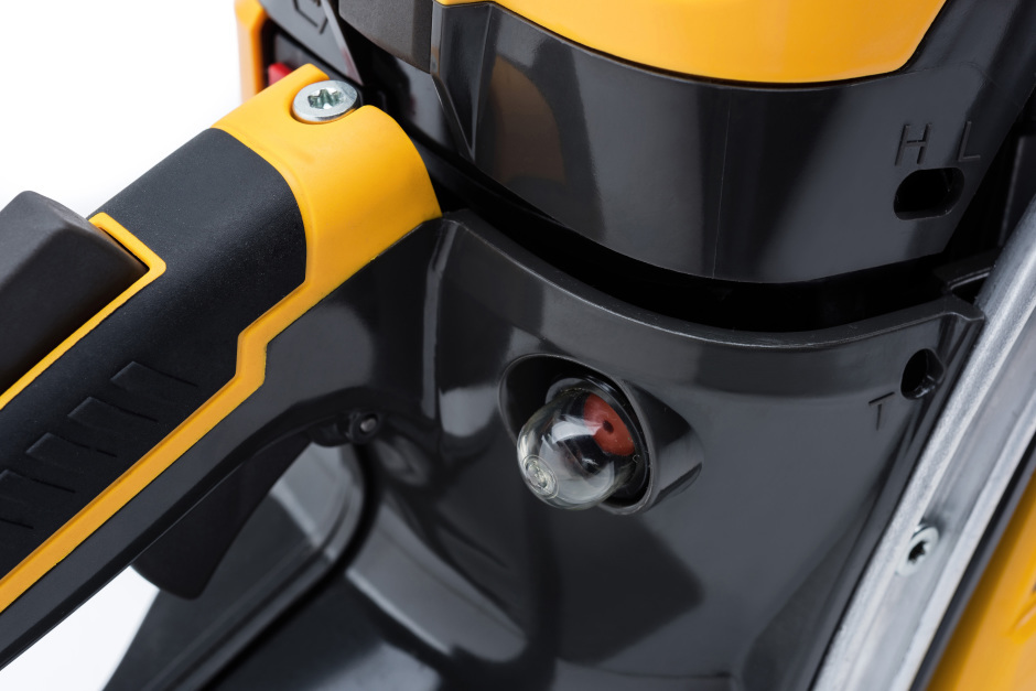 Spark ignition motor
